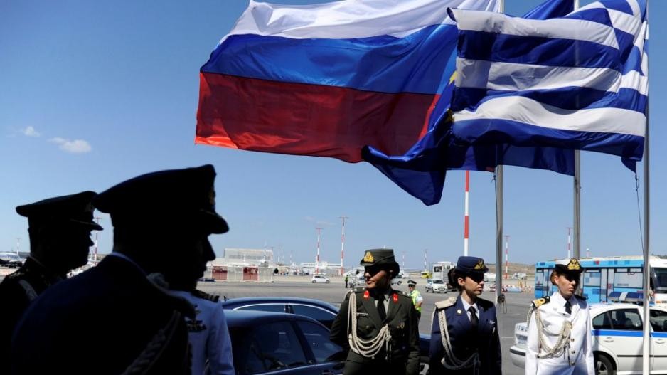 Η Ρωσία απελαύνει 8 Έλληνες διπλωμάτες και η απάντηση της Αθήνας 