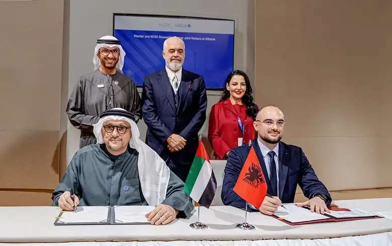Αλβανία και ΗΑΕ υπέγραψαν συμφωνία για κοινοπραξία ΑΠΕ