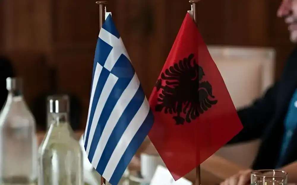 To μήνυμα της ελληνικής πρεσβείας στα Τίρανα για την 112η επέτειο της Ανεξαρτησίας της Αλβανίας 