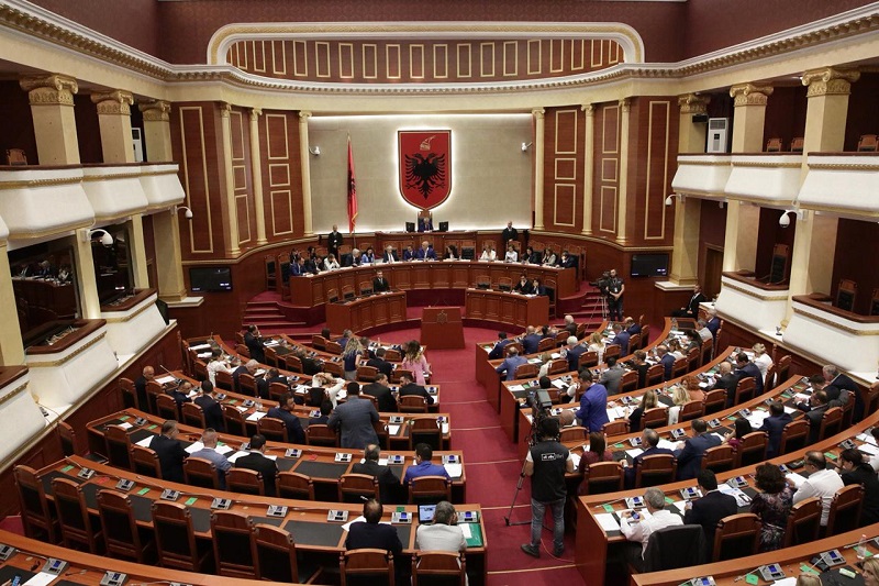 20190613223330sot-kuvendi.jpg