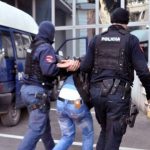 arrestim_me_shpine_dhe_para_kom_31431.jpg