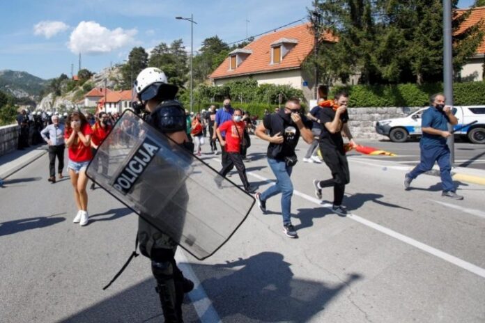 crna-gora-cetinje-696x464.jpg