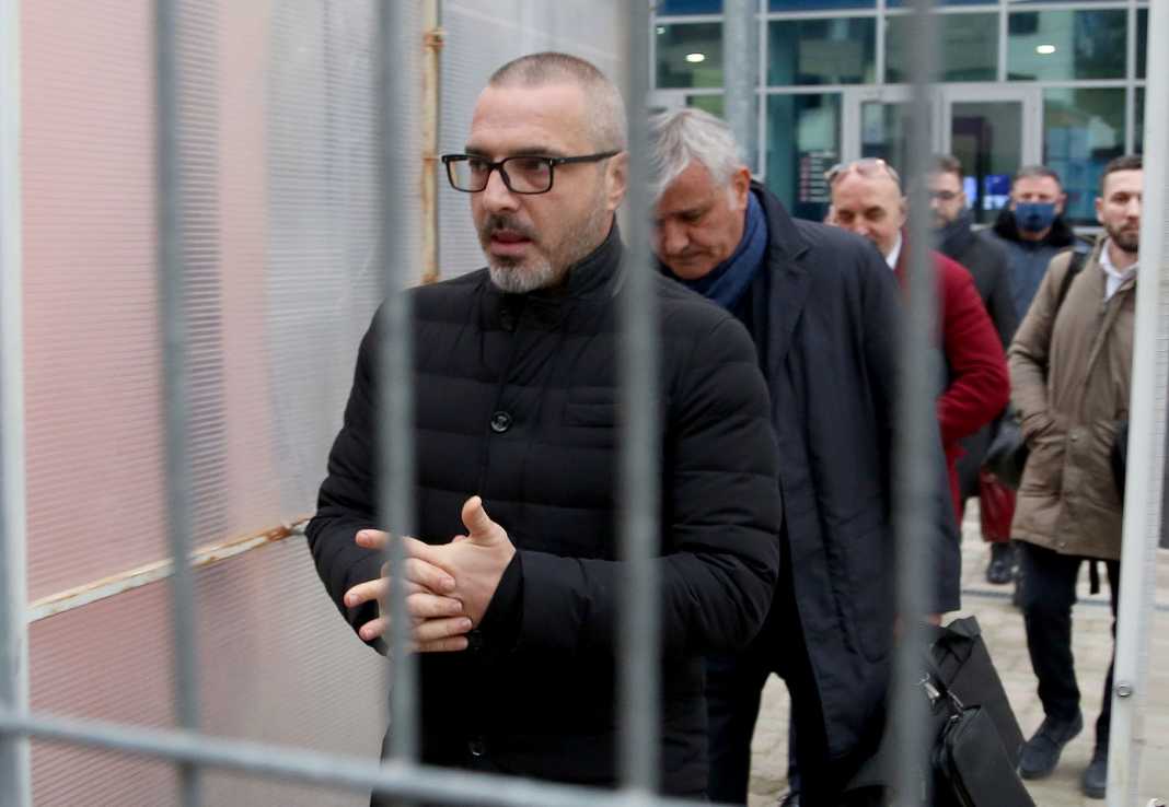 tahiri-1068x738-1.jpg
