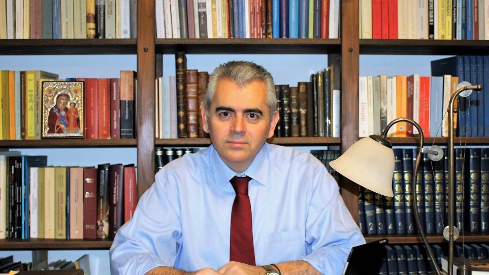 xarakopoulos.jpg
