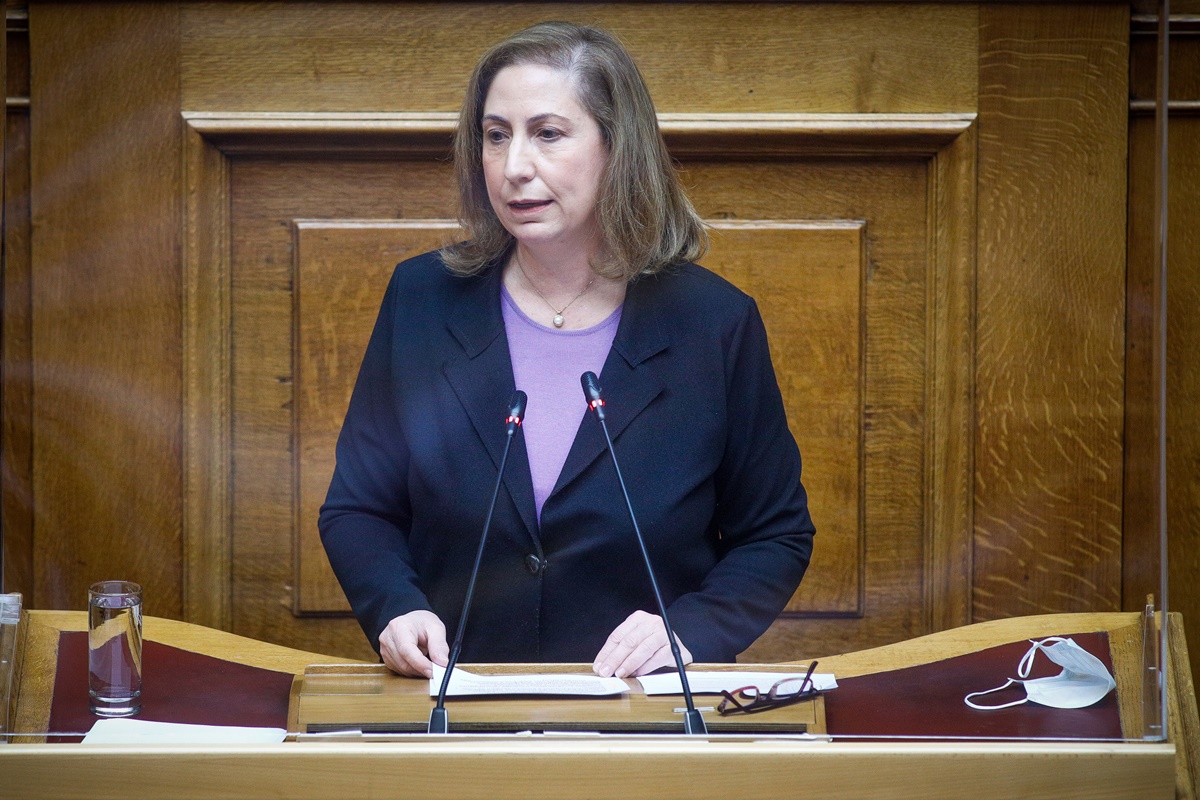 xenogiannakopoulou.jpg