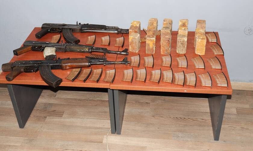 opla-kalasnikov-ioannina.jpg