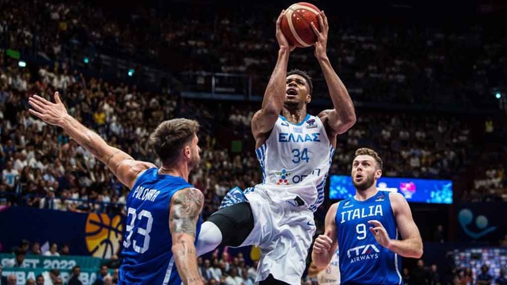 Greece-Italy-2-adetokoumbo.jpg