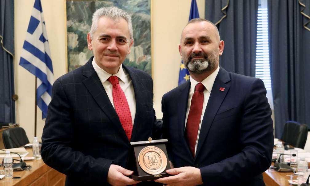 Maximos-Albanos_ypourgos_Dikaiosynes_1.jpg