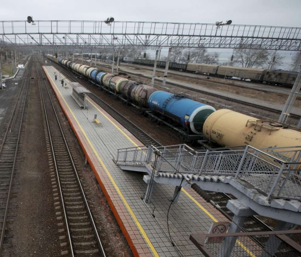Russian-oil-Oil-tankers-are-parked-1068x911.jpg