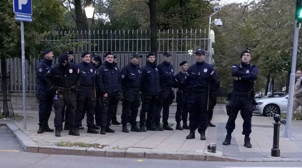 Serbian-police.jpg
