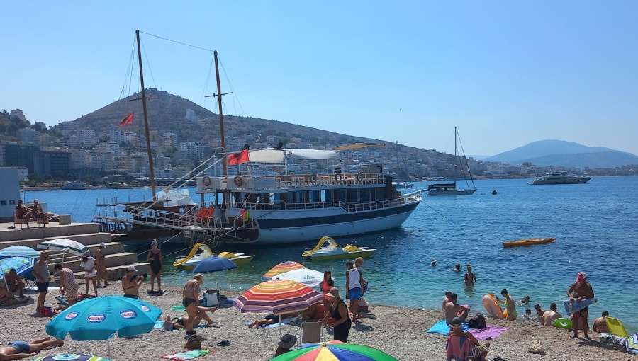 bnePlaces-Albania-Saranda-beach.jpg