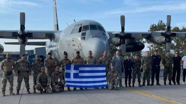 livyh_c130.jpg