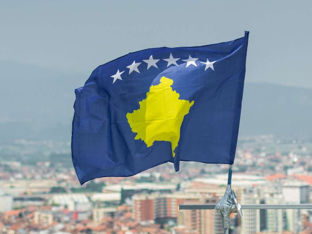 kosovo-flag-14-6-23.jpg