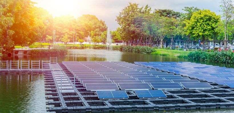businessdaily_solar_lake_0.jpg