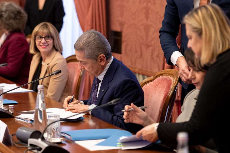 accordo-sist-pagamenti-firma.jpg