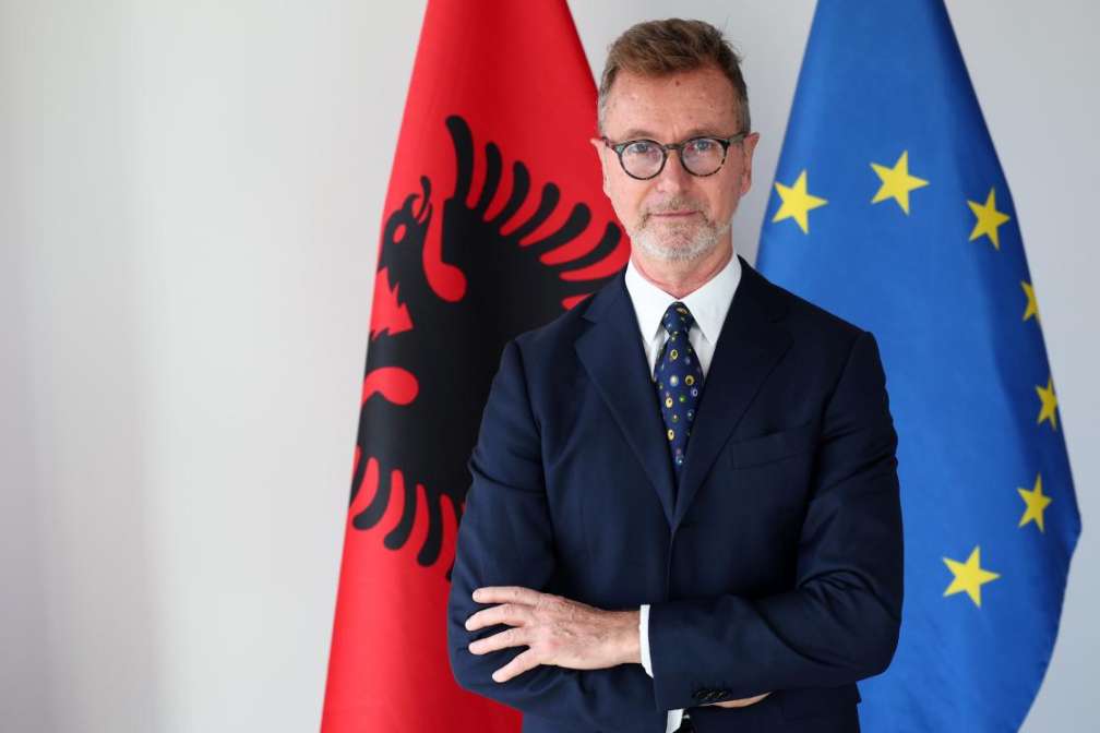 ambasadori-2.jpg