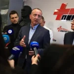 Arben-Taravari-696x464.webp