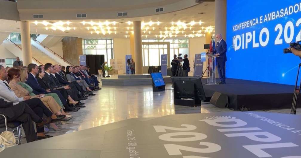 -1200-630-1757249854xkonferenca-699.jpg