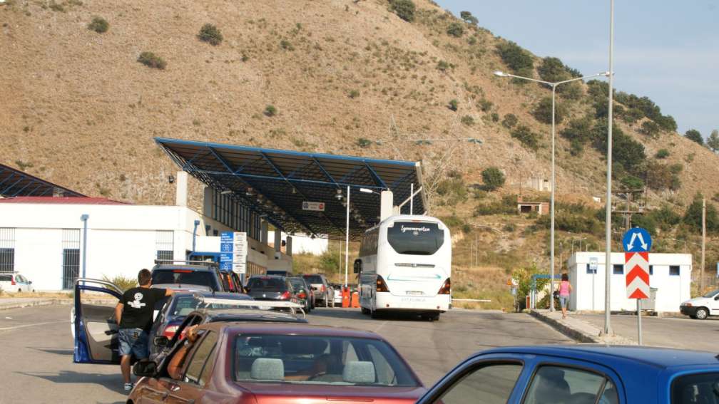 a8c79df9-teloneio-mauromati.jpg